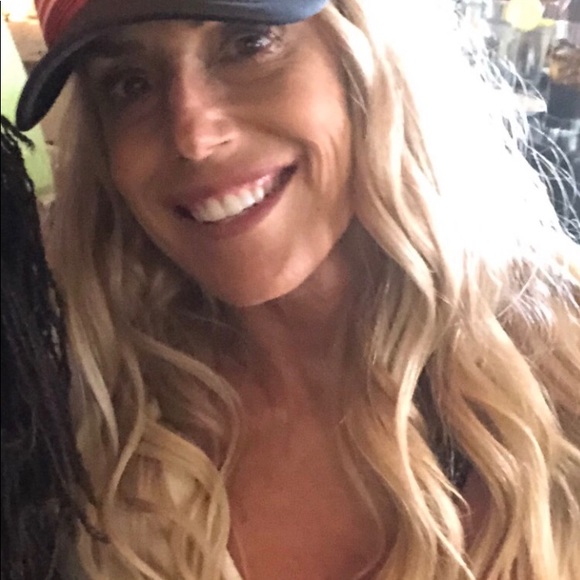 Meet your Posher, Renee - Picture 1 of 1